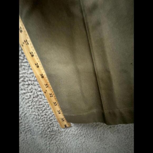 LL Bean Pants Mens 40 36 Khaki Beige Cotton Natural Fit Flat Front Straight Leg - Picture 5 of 12